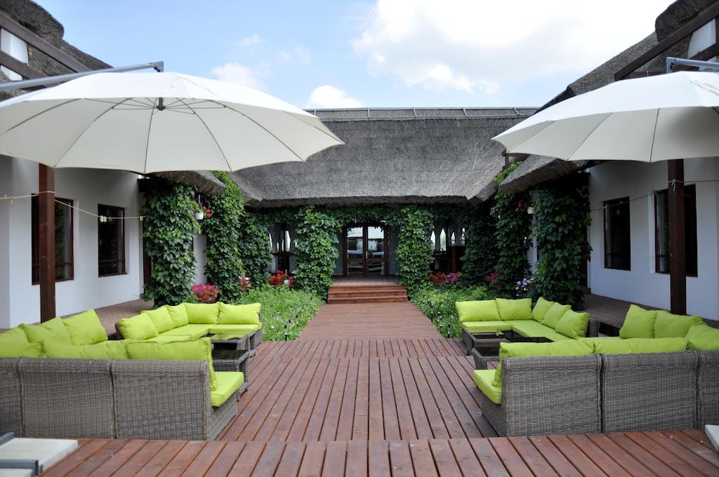Doi Capitani Hotel Crisan  Exterior foto